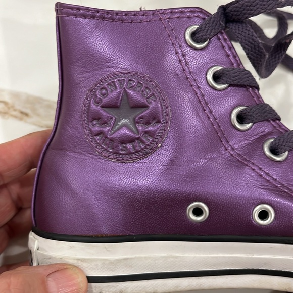 EUC Converse All Star high top in metallic purple - Picture 3 of 8